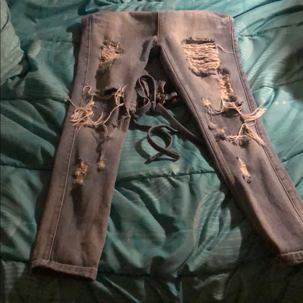Bullhead Denim - Picture 2 of 5